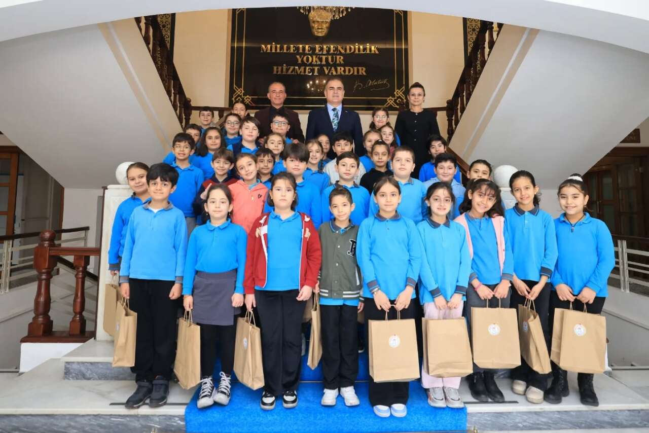 Vali Akbıyık, Dumlupınar İlkokulu Öğrencileriyle Buluştu 3